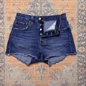 Levi’s 501 Denim Button Fly Cutoff Jean Shorts Size 27 2.5in Inseam High Rise